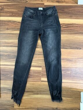white birch Black Washed Skinny Jeans with Frayed Hem